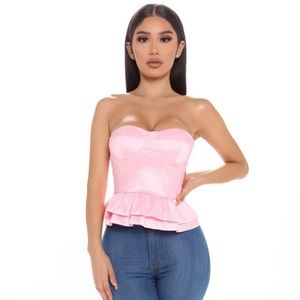 pink Ruffled Bustier { fashion nova }